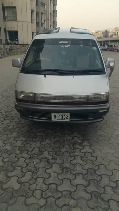 Toyota Town Ace 1983