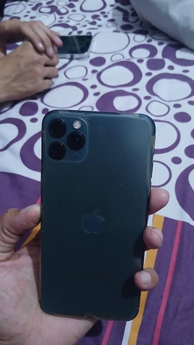 11 pro max 256gb with box