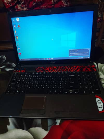 leptop core i3 sec 4Gb 128SSD Lash condition