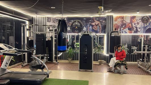 Urgent GYM TRAINER REQUIRE!