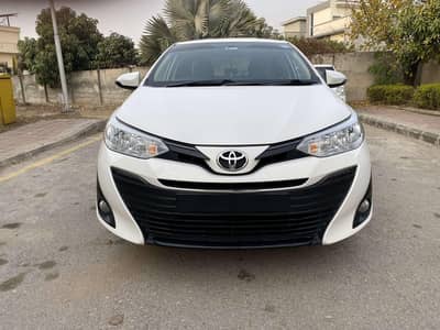 TOYOTA YARIS 1.5 ATIV