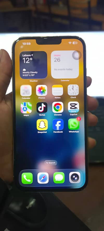 iPhone 13 Pro Max – 256GB (Gold)