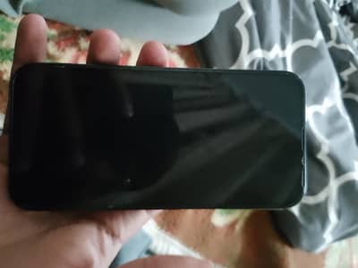 Iphone 13 warranty available