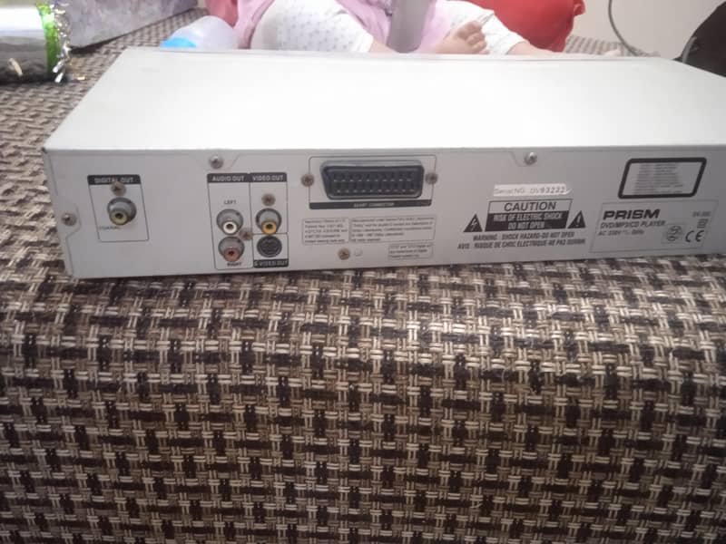 Prism DVD/CD Player 4