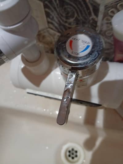 bulkul new ha 1 din  use Kia  ha important mini geyser ha brandend ha