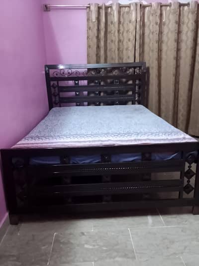 iron bed