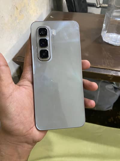 Infinx hot 50 pro 8/128Gb