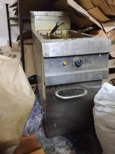 broast fryer machine