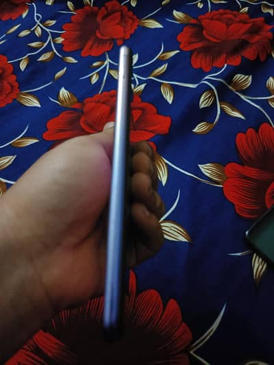 Vivo v20e lush condition