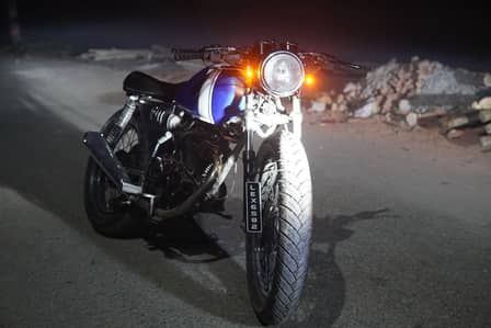Honda converted into cafe racer