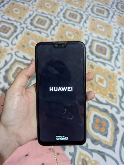 Huawei y9 phn available for sale