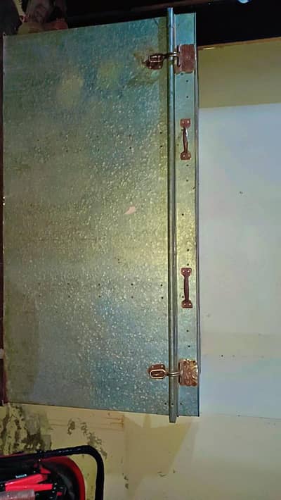 Metal heavy weight big size Paiti urgentsale + free stand