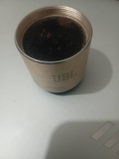 jbl Bluetooth speaker