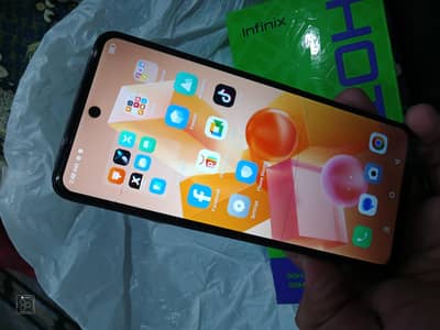 infinix Hot 40i black 8+8/128