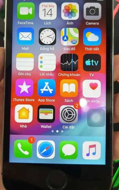 iPhone S5 no PTI quotation good  WhatsApp 03021697589