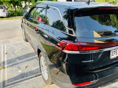 Changan oshanX7 ( black )