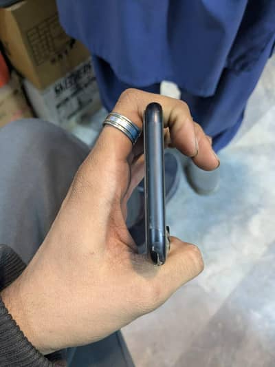 I phone xr, non pta ,good condition