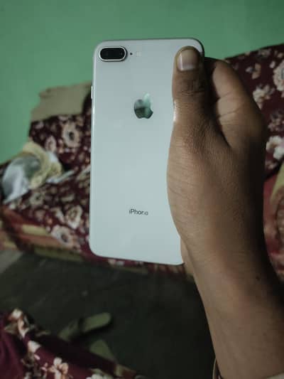iPhone 8 plus 64gb pta