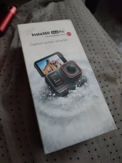 INSTA 360 ACE PRO LESS USED FOR SALE go pro , vlogs