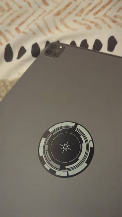 ipad pro M1 5th generation 13 inch cellular