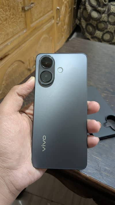 model name vivo v 60 lite 5g