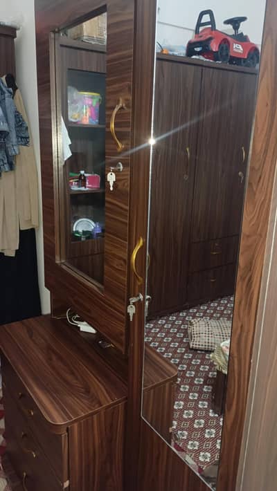 Dressing 2 bedside Table