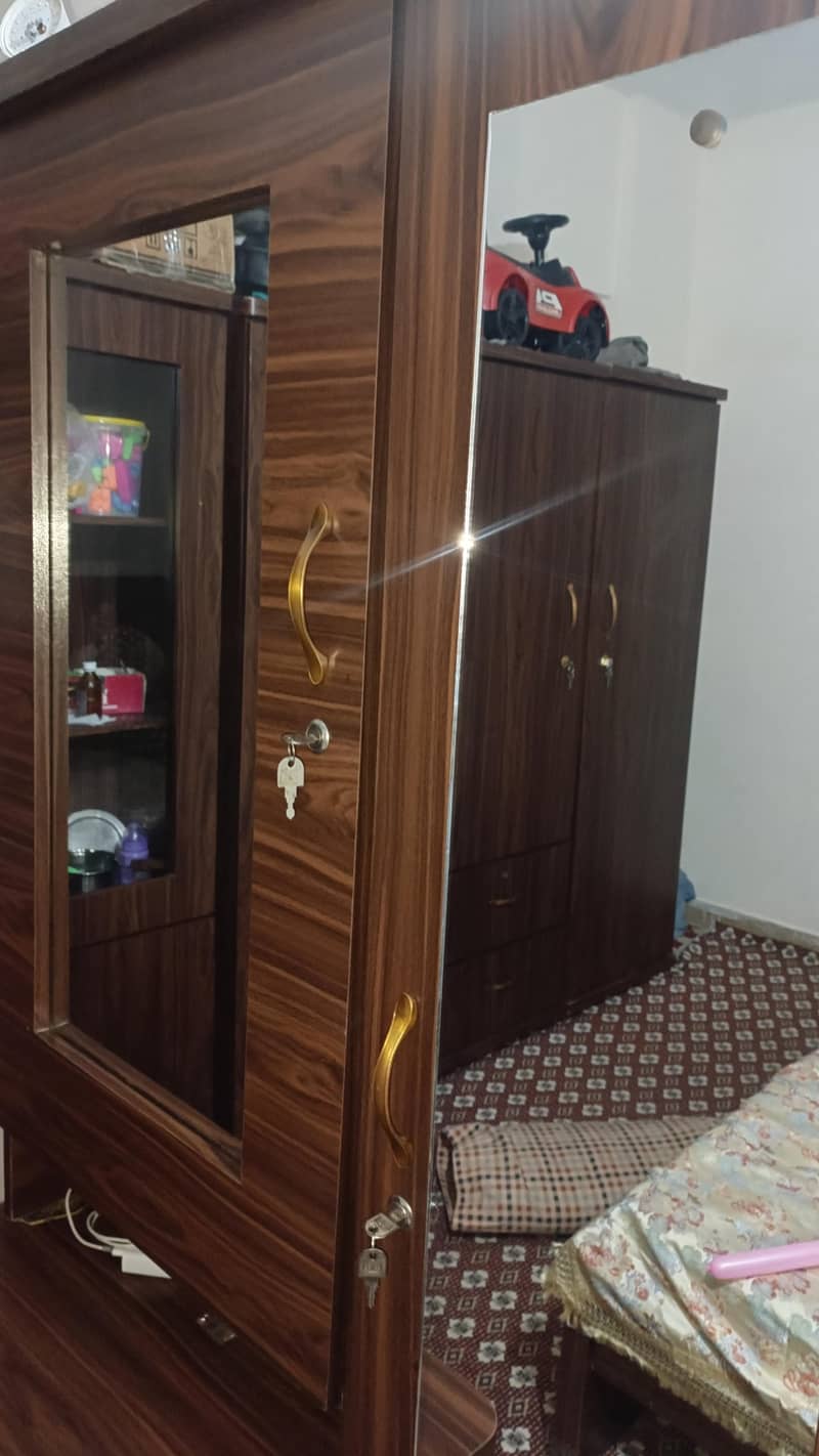 Dressing 2 bedside Table 2