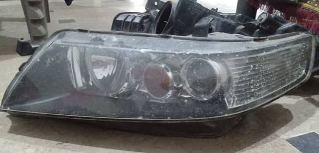 Honda accord front  left side headlight