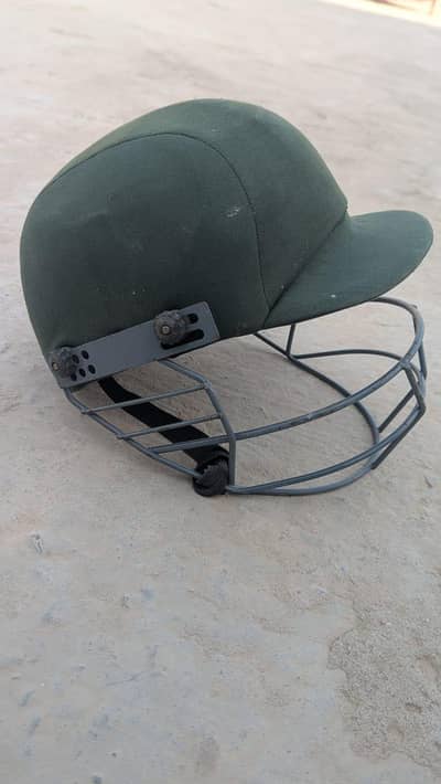 cricket kit urgent sale bat and bag nahi ha used