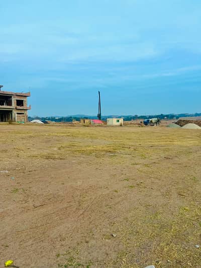 Prime Investment Opportunity | Developed 7 Marla Plot Available in Gulberg Greens Block A Residencia