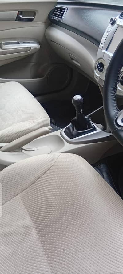 Honda city 2015 model