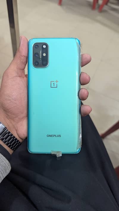 OnePlus 8t 8/128 whattsap number 03060126902
