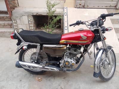 5 stocke all ok koi masla ni h self all ok h new bettery h