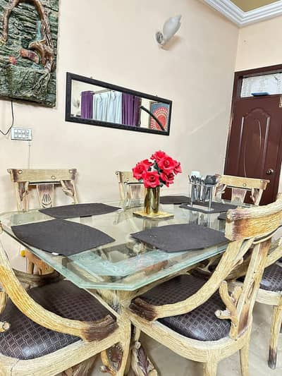 6 seater dinning table