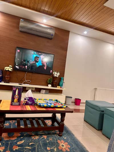 2 Bed Apartment For Rent