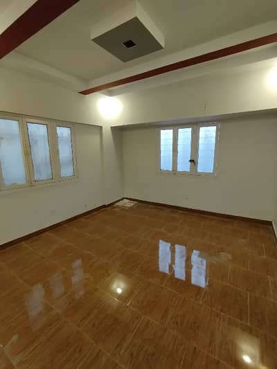 NEWLY RENOVATED COMMERCIAL OFFICE 450SQUARE FEET FOR RENT IDEAL LOCATION