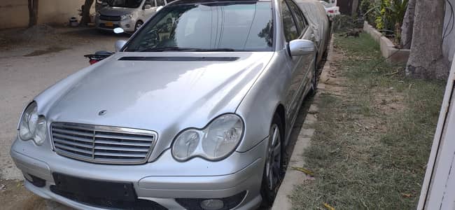 Mercedes Benz c class sports editionAMG 2006/12. btr Corolla civic city