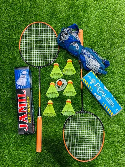 pack of 12 badminton racket set and shuttle and badminton net
