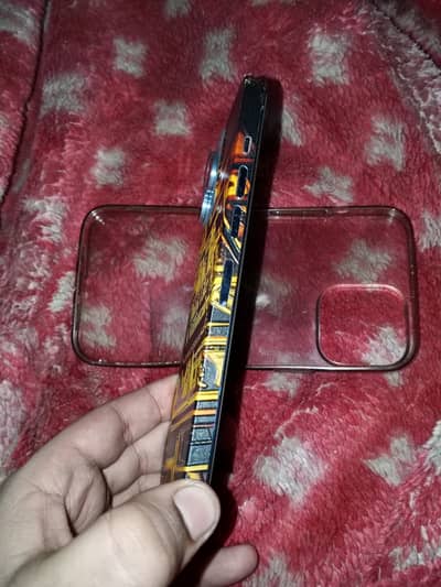 i phone 13 pro max 6 /128