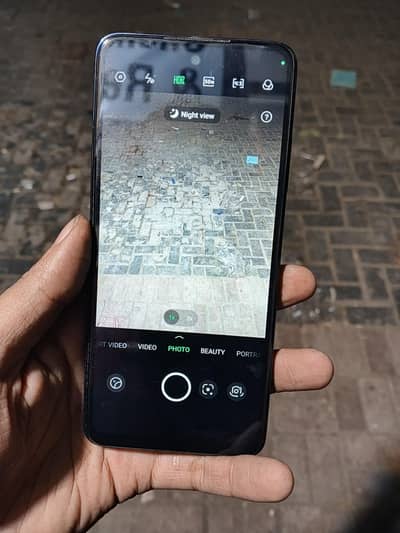 hot 40i 8+8/256gb  condition 10/9