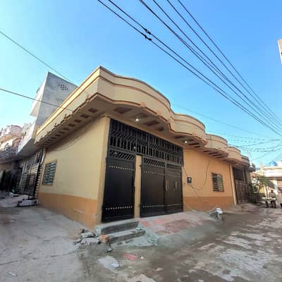 4 Marla Corner House - Water Bore