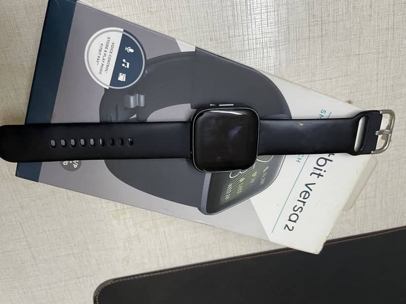 Fitbit Versa 2 3