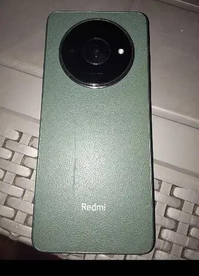 Redmi A3 4/128GB  with box charger