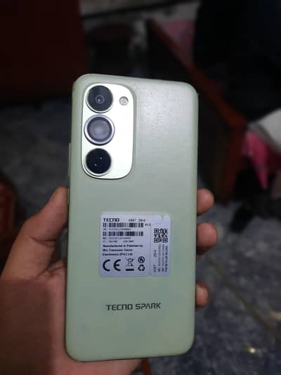 spark 40 Pro plus