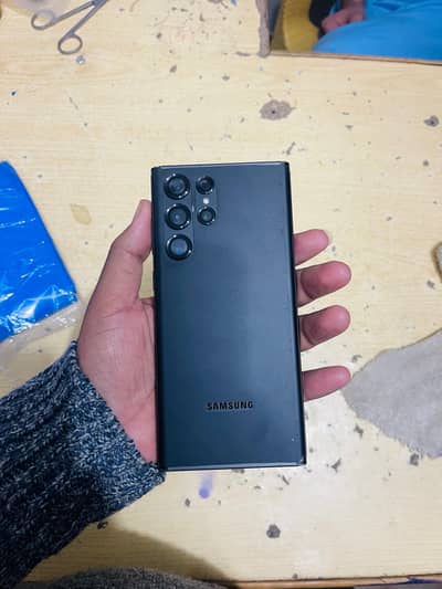 Samsung S22 Ultra 12/256 GB