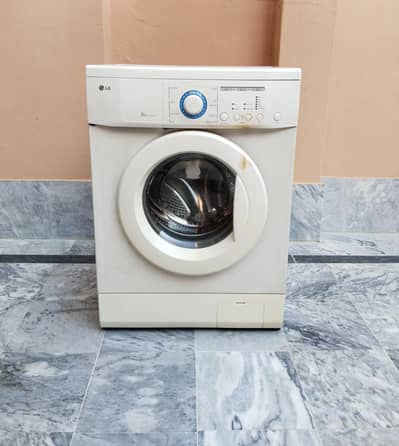 LG Front Load Fully Automatic Washing Machine (5kg)