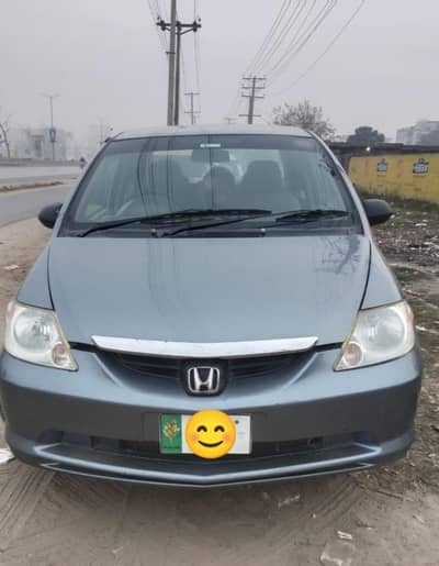 urgent sale 2004 Honda city