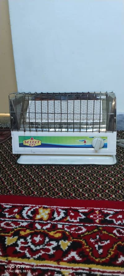 Gass heater for sale abbottabad only 15 days are used.