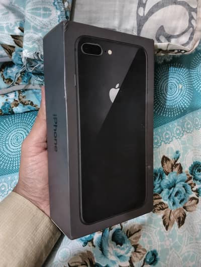 iphone 8 plus 64GB