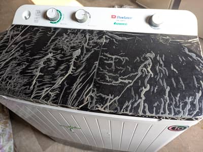 dawlance semi automatic machine for sale condition as new